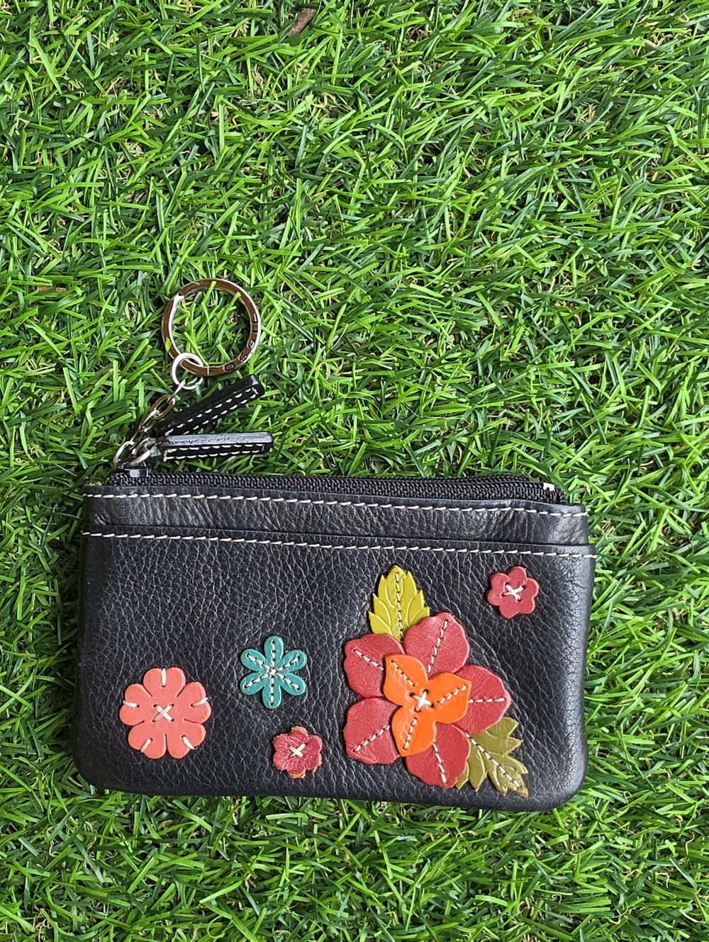 Fossil Black Leather Floral Zip Wallet Card Holder with Keyring - Picture 5 of 5